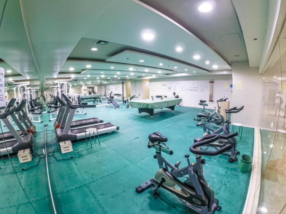 60 Percent Off Deluxe Ocean View Free Pool And Free Sauna Access Included Perfect Location Near Us Embassy, Naia, Makati, Bgc, Mall Of Asia, And Chinatown Dont Miss Out Book Now And Save Updated Price 2025 5*