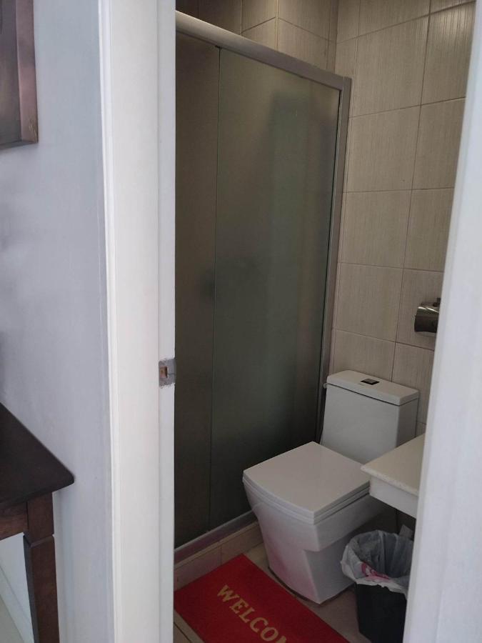 Hotel 60 Percent Off Deluxe Ocean View Free Pool And Free Sauna Access Included Perfect Location Near Us Embassy, Naia, Makati, Bgc, Mall Of Asia, And Chinatown Dont Miss Out Book Now And Save Updated Price 2025 5*