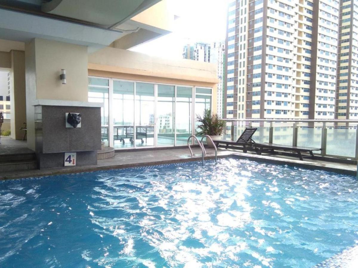 60 Percent Off Deluxe Ocean View Free Pool And Free Sauna Access Included Perfect Location Near Us Embassy, Naia, Makati, Bgc, Mall Of Asia, And Chinatown Dont Miss Out Book Now And Save Updated Price 2025 Hotel 5*