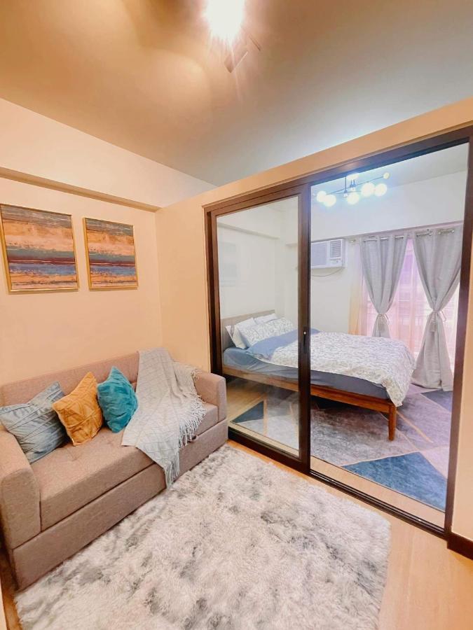 Apartment Brand New For Travelers In Paranaque Near Airport *