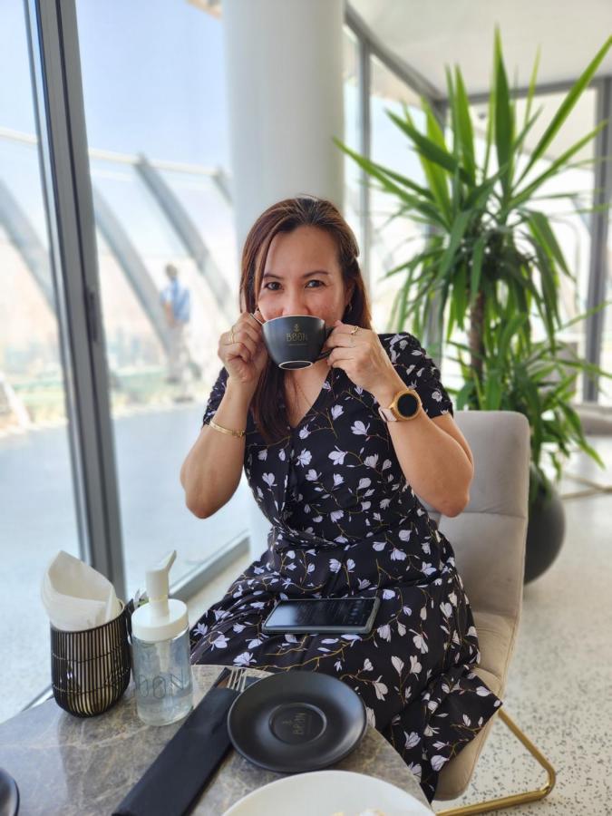 Apartment S&j Staycation At Shell Residences Moa/near Airport