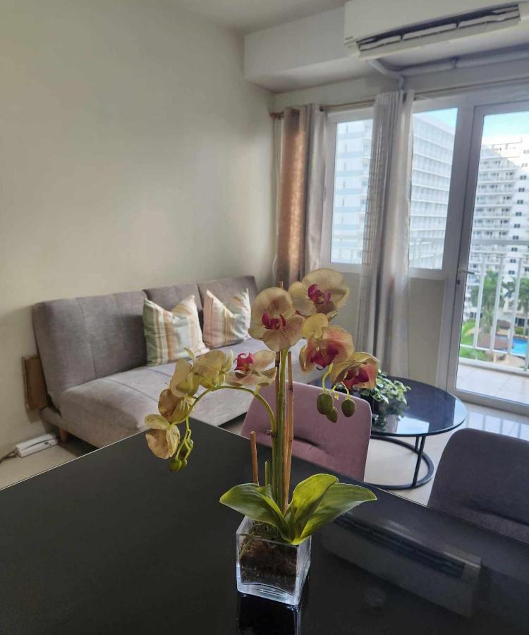 Apartment S&j Staycation At Shell Residences Moa/near Airport *