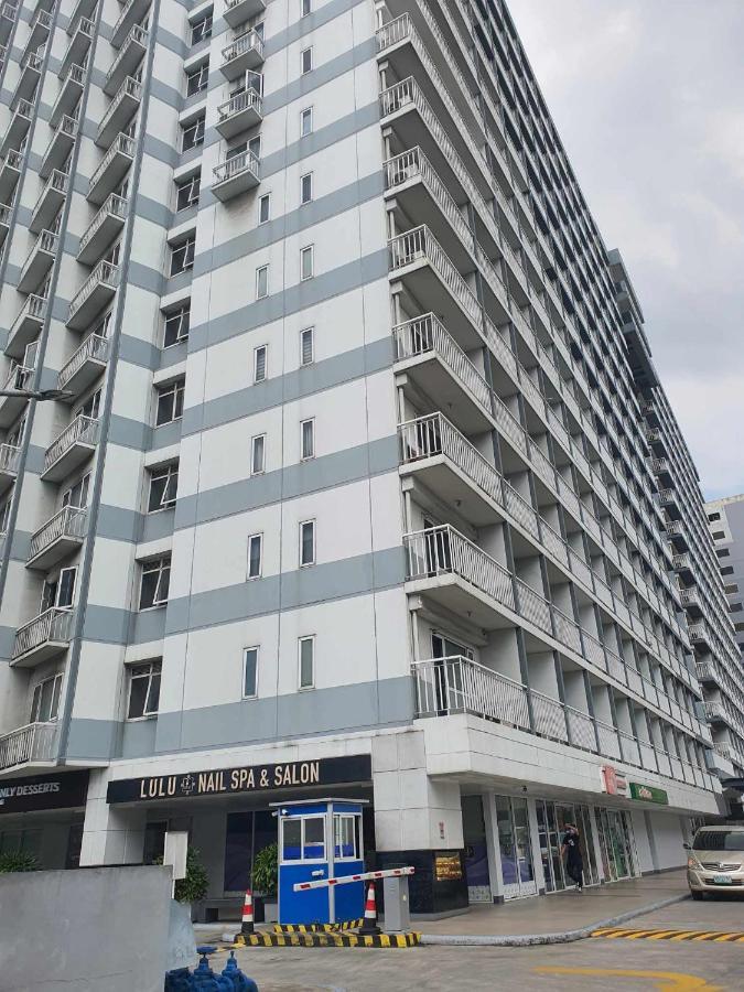 S&j Staycation At Shell Residences Moa/near Airport * Manila