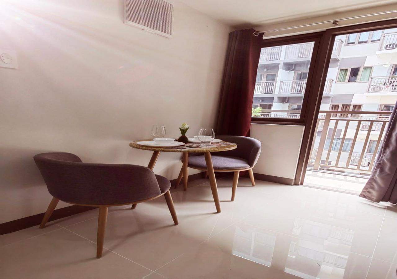 S Residences1 Bedroom With Balcony Near Moa *