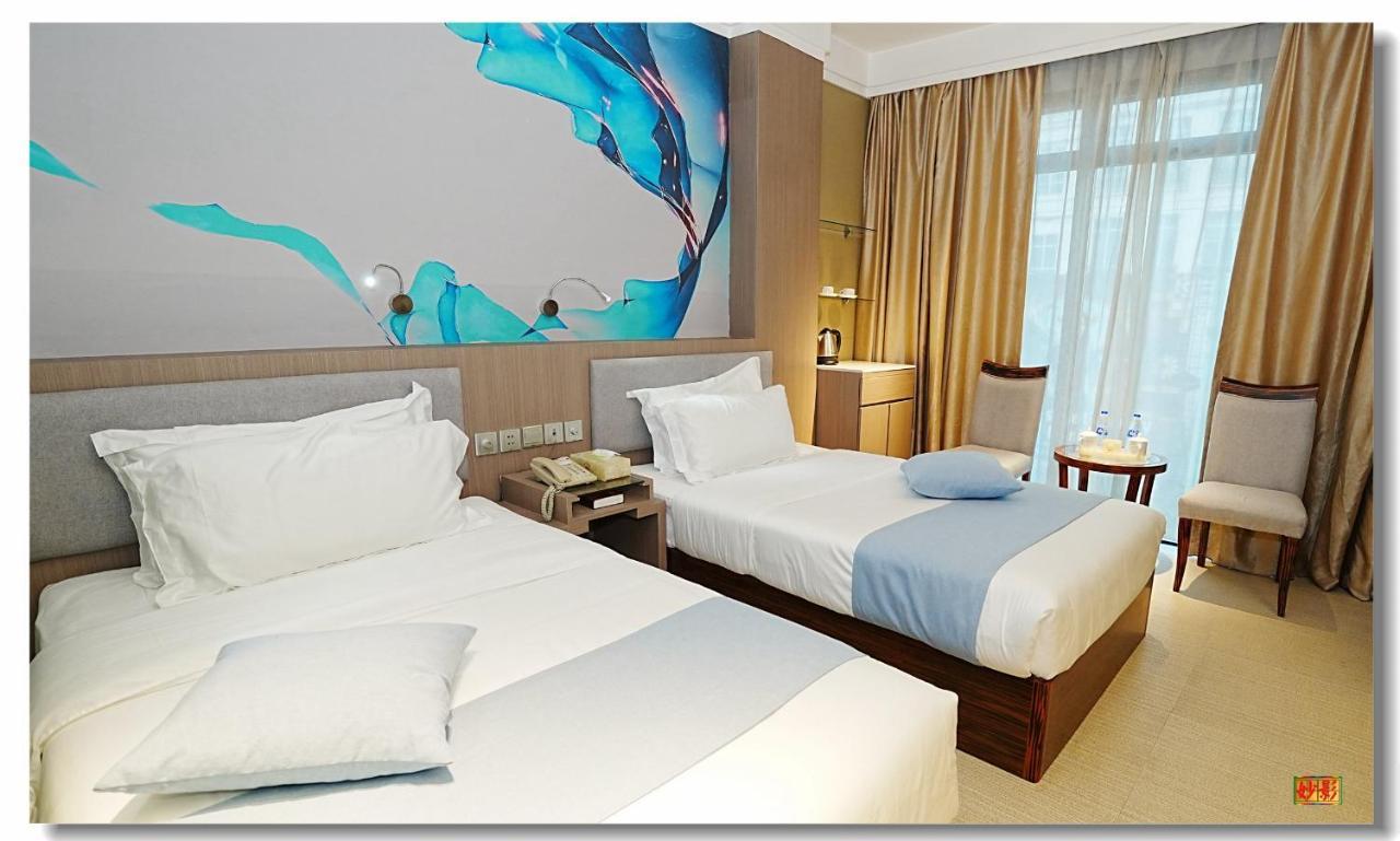 Pristine Hotel