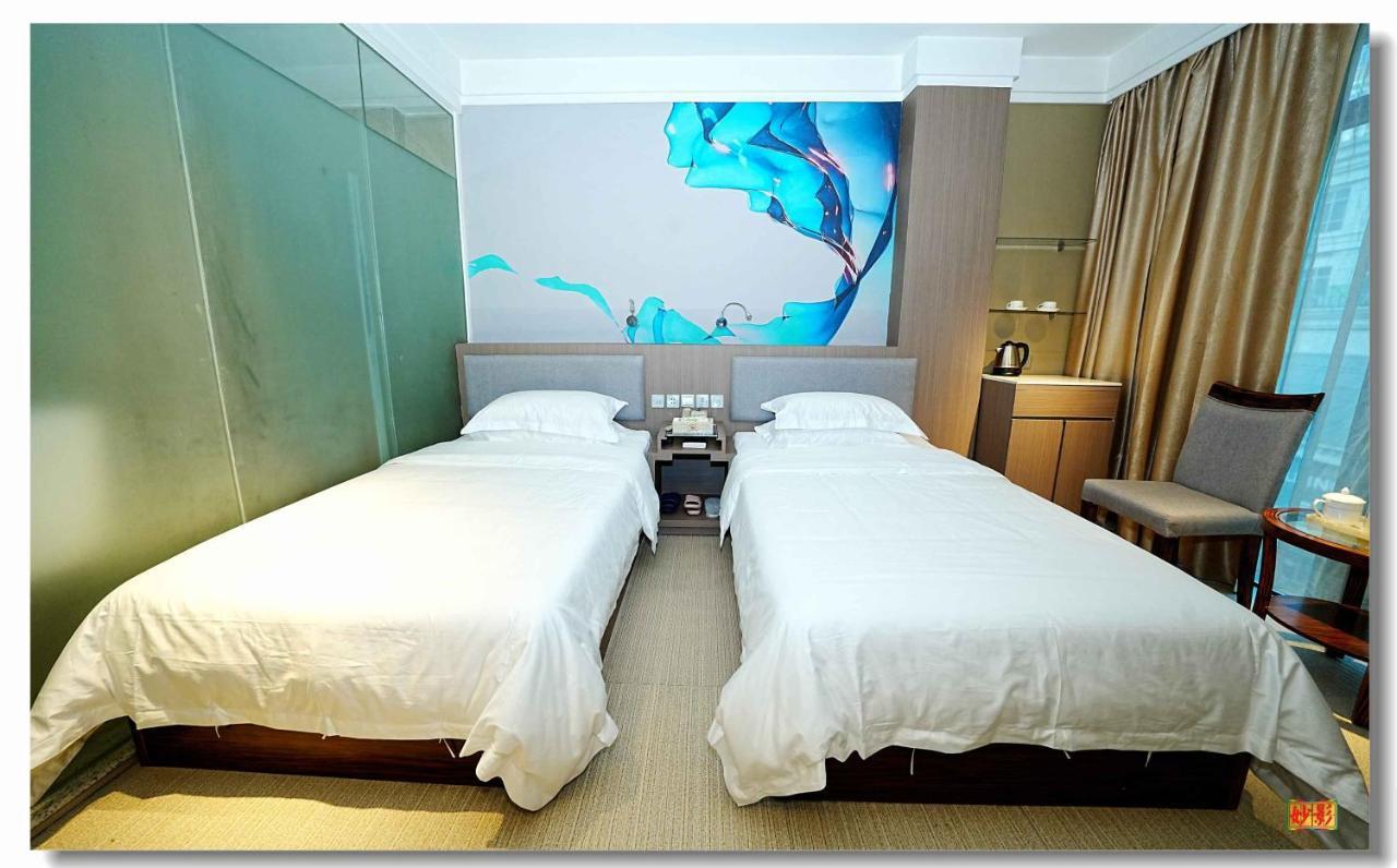 Hotel Pristine