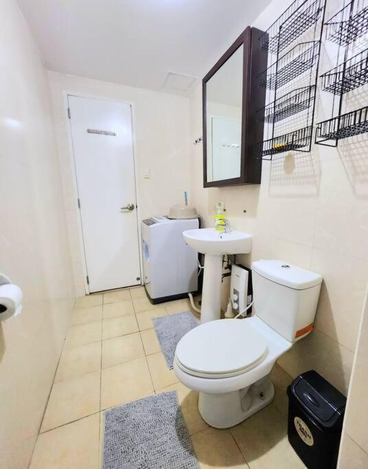 Bgc Avant At The Cosy And Vibrant 2br Near Burgos Circle *