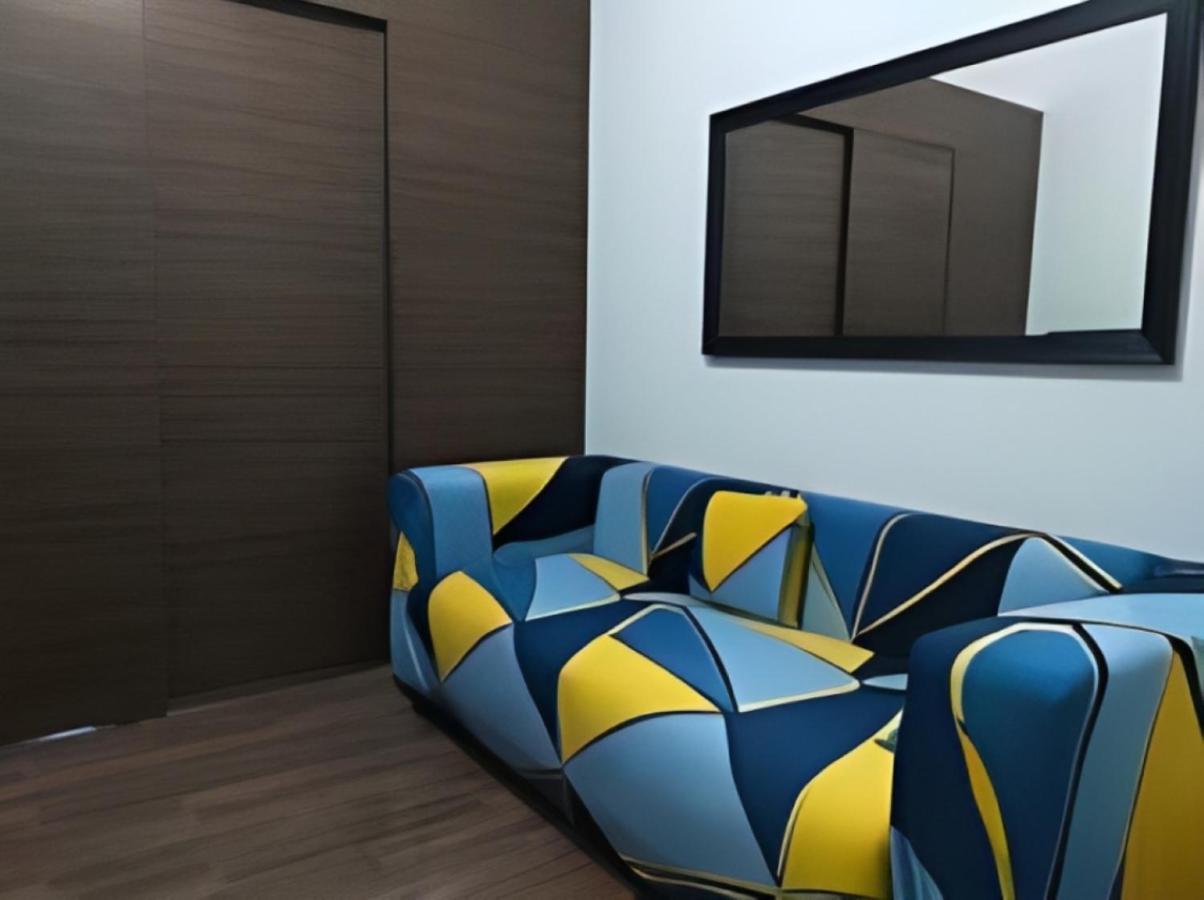 Apartment In Makati - Air Residences *