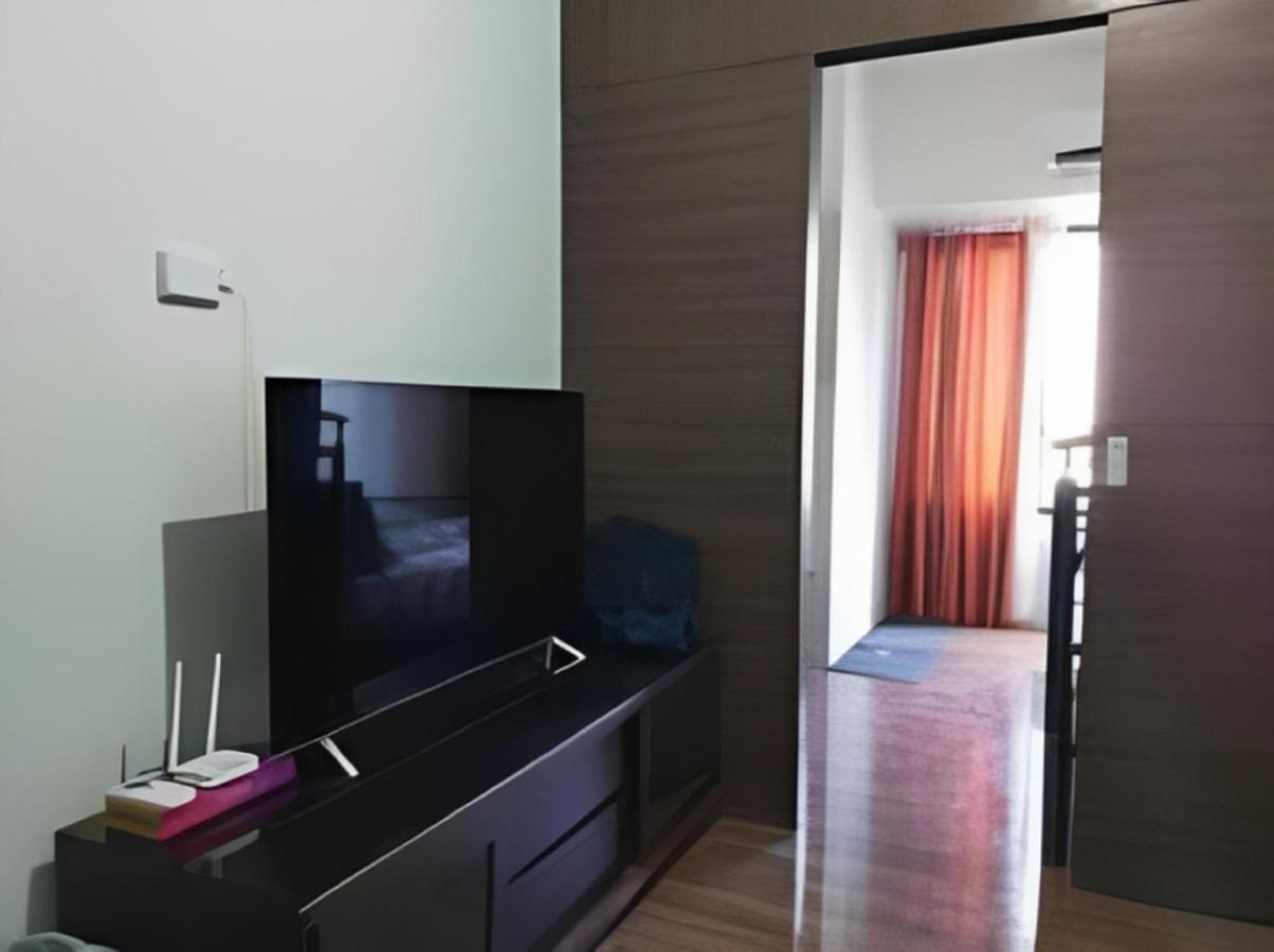 Apartment In Makati - Air Residences *