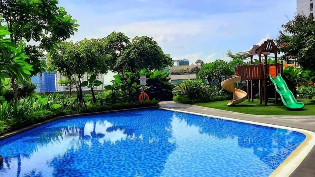 Apartment In Makati - Air Residences *