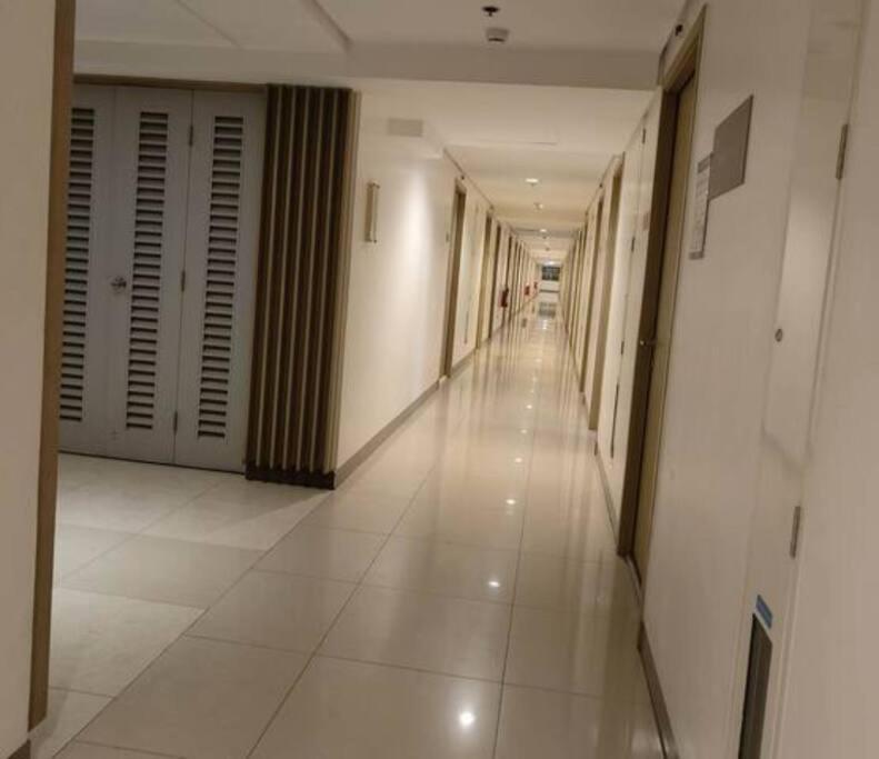 Moa Pasay 1148 Transient Staycation Near Airport