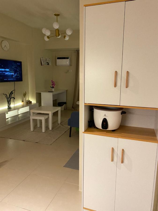 Elegant Bgc With View Apartment *