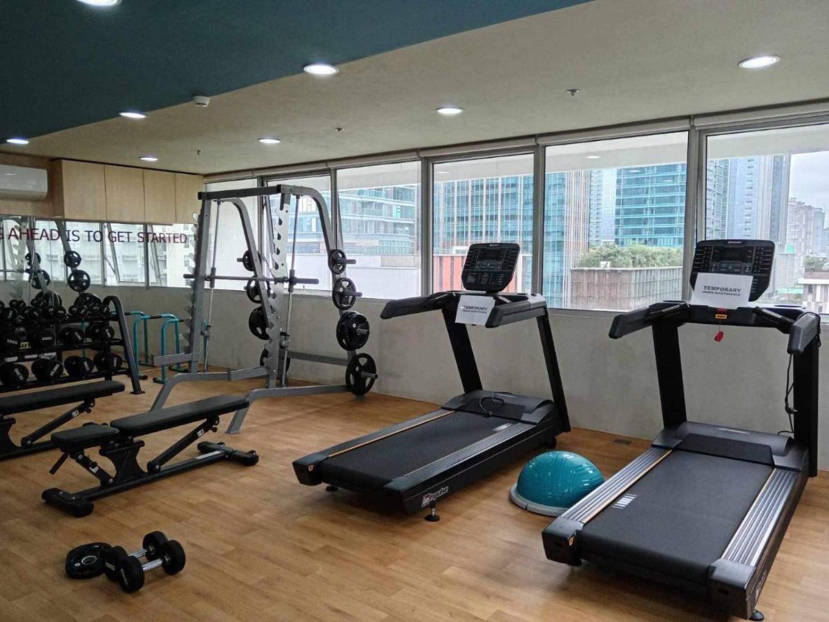 Apartment Elegant Bgc With View *