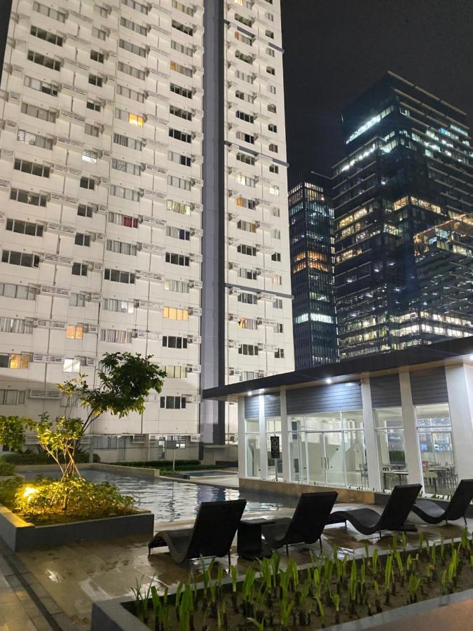 Apartment Elegant Bgc With View *