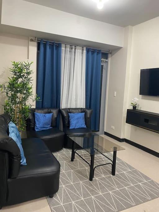 Modern 1br Apartment *
