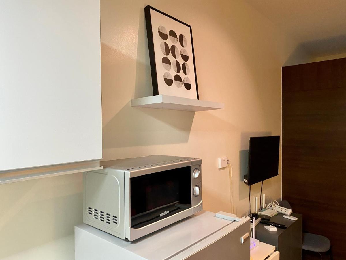 Penthouse Perfection Air Makati Apartment *