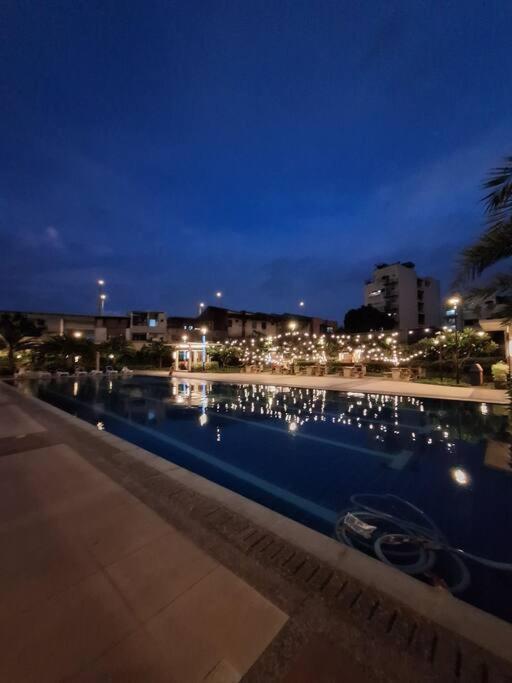 Le Vista De Mamas Staycation. Apartment *
