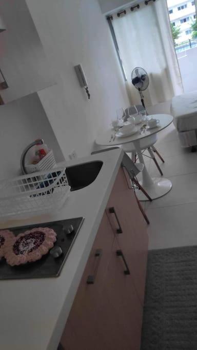 Apartment Feby Staycation
