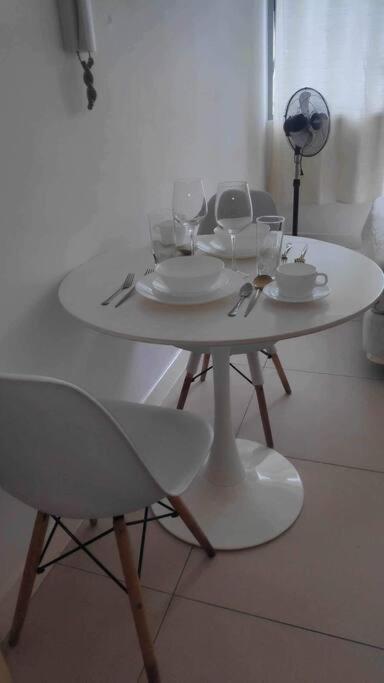 Feby Staycation Apartment *