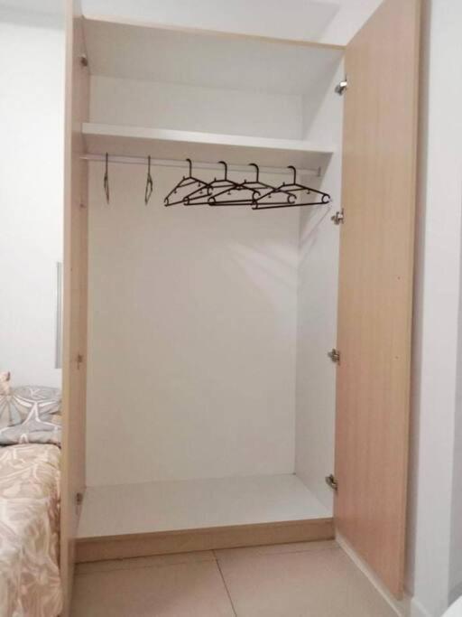 Feby Staycation Apartment