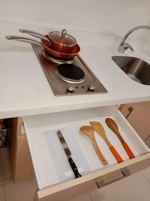Feby Staycation Apartment