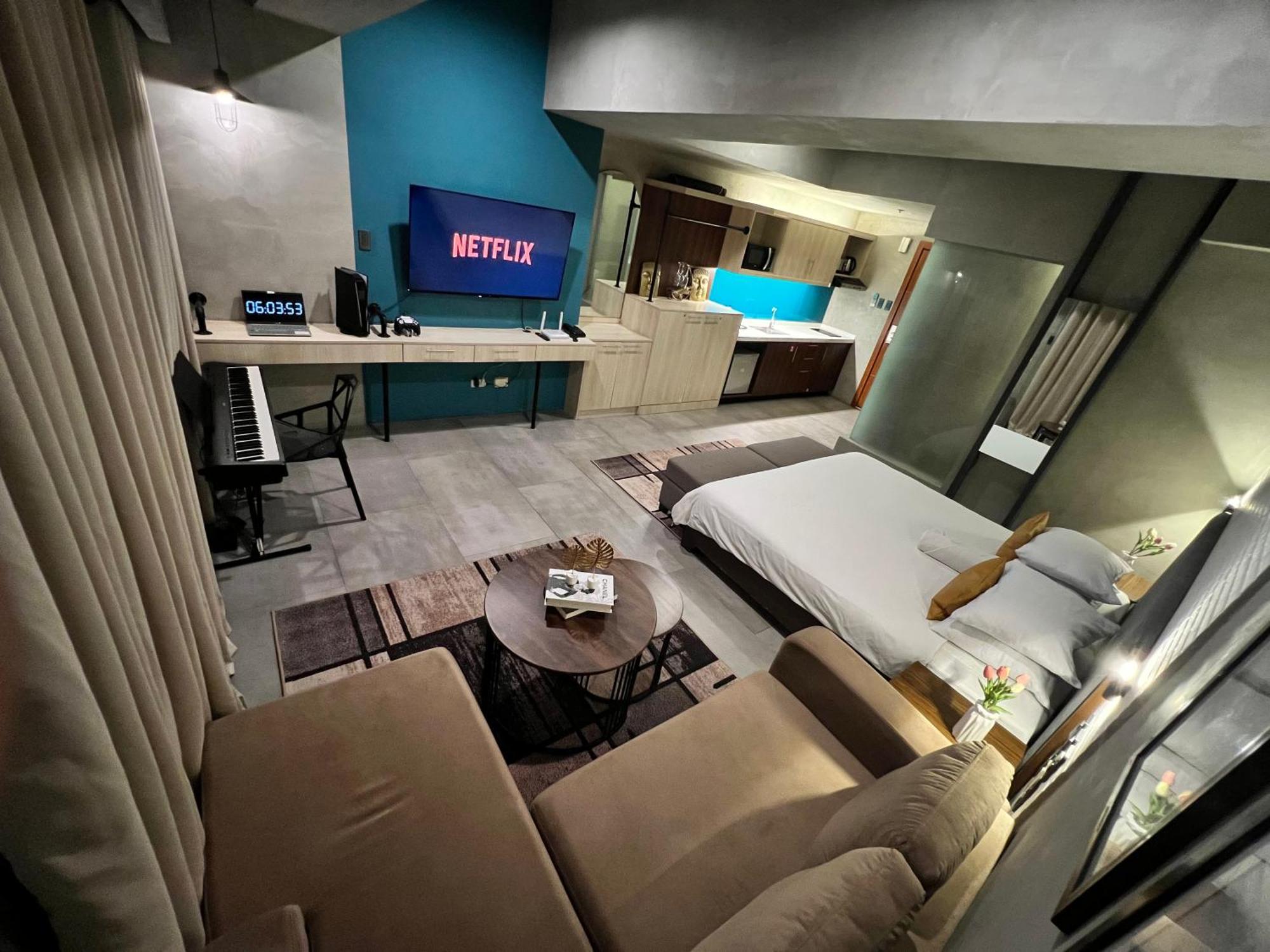 Cozy Spacious Hotel Type Condo With Ps5 Smart Tv And Wifi Aparthotel Manila