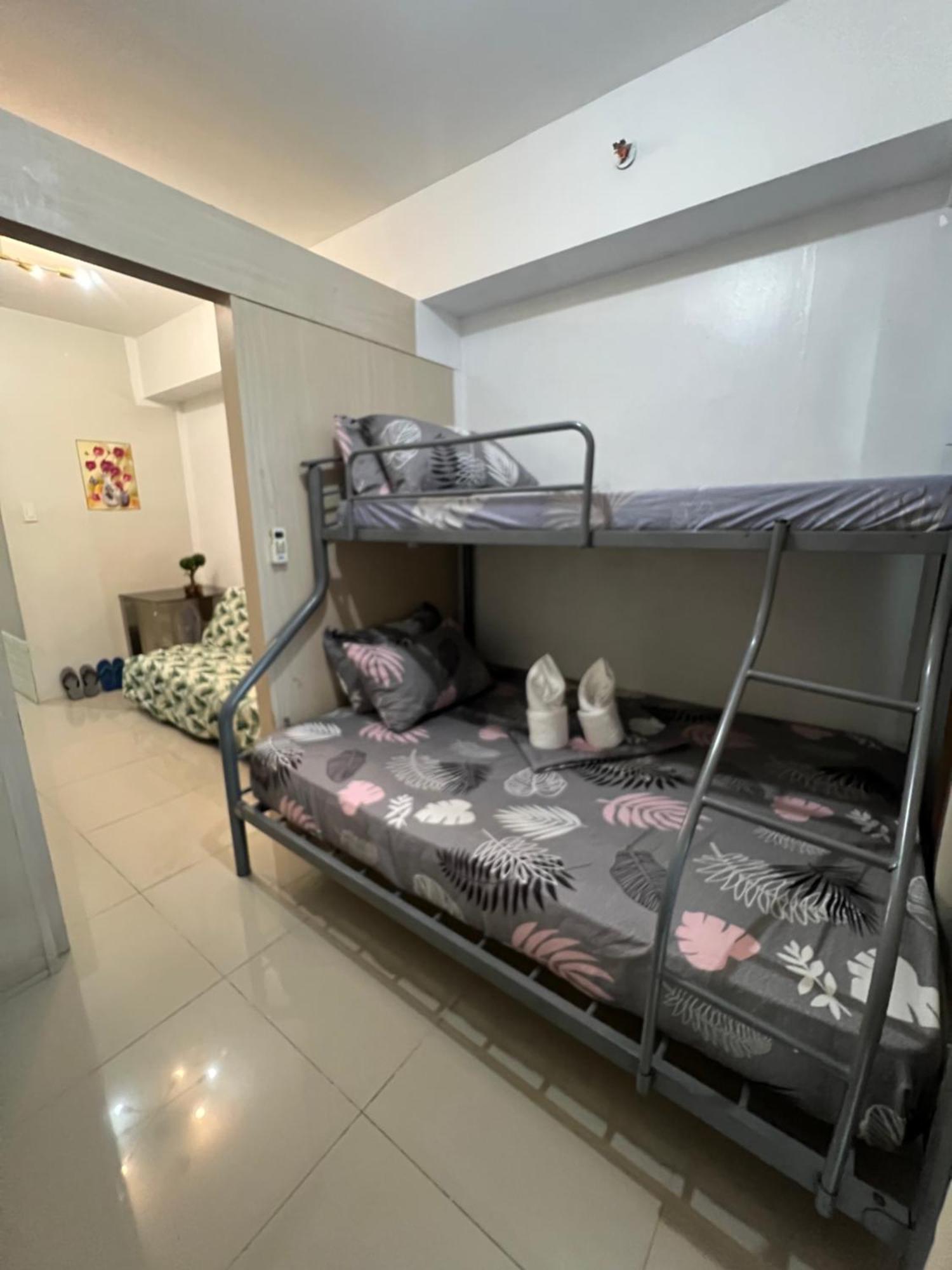 Sea Residences Mall Of Christian And Jona *
