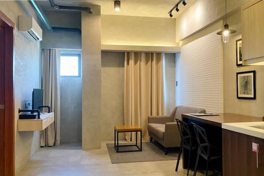 Spacious 1br Good For 2 Guests Allows To Up To 6 Guests In Cubao, Quezon 19011 Manila