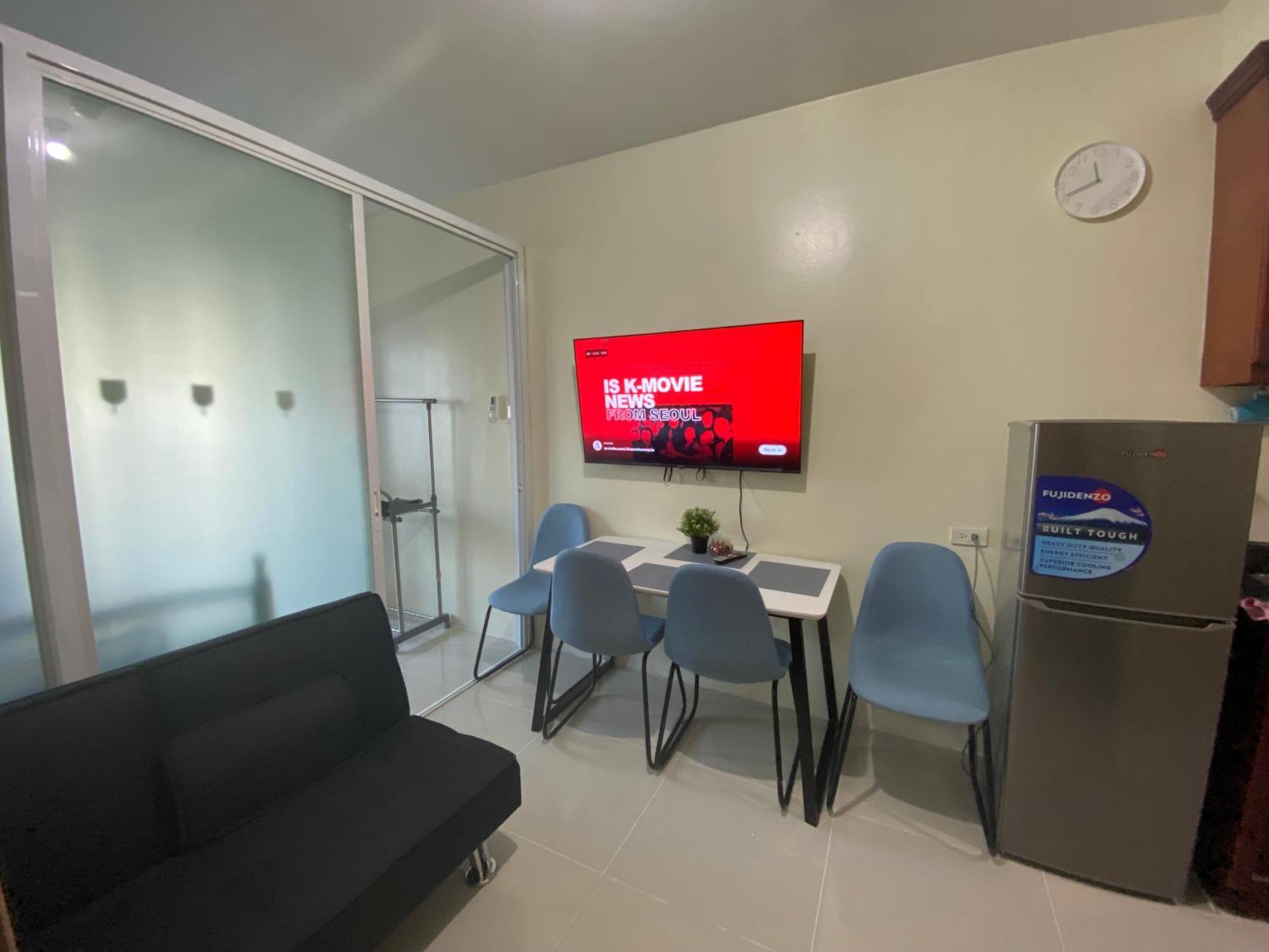 Sea Residences Moa Complex - Ruffa's Condotel
