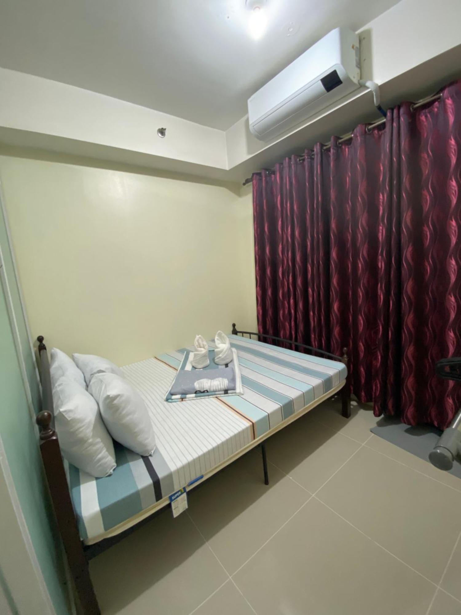 Sea Residences Moa Complex - Ruffa's Condotel Apartment *