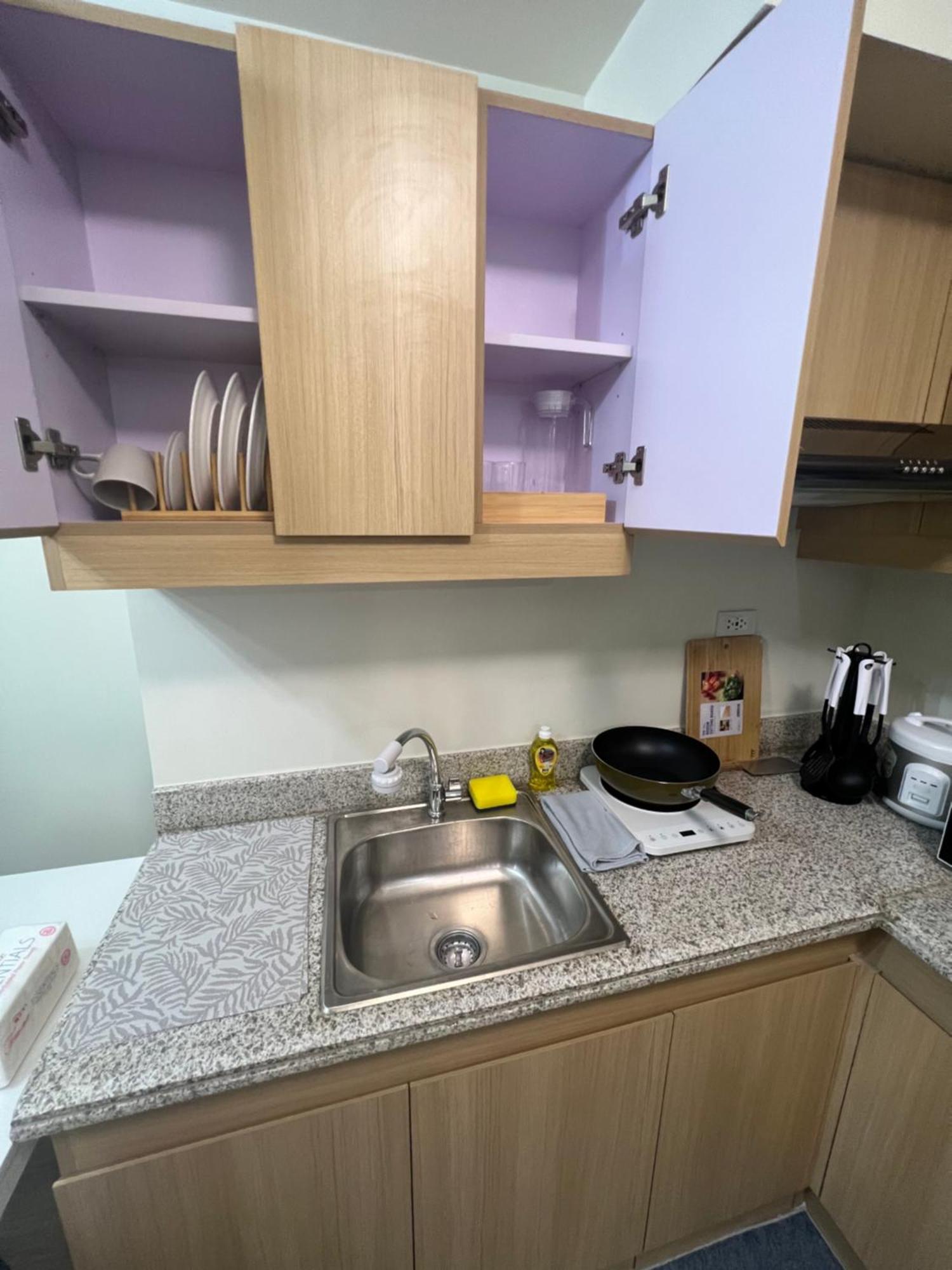 Apartment Near Bgc Makati Ortigas 1br Wi-fi Netflix Balcony *