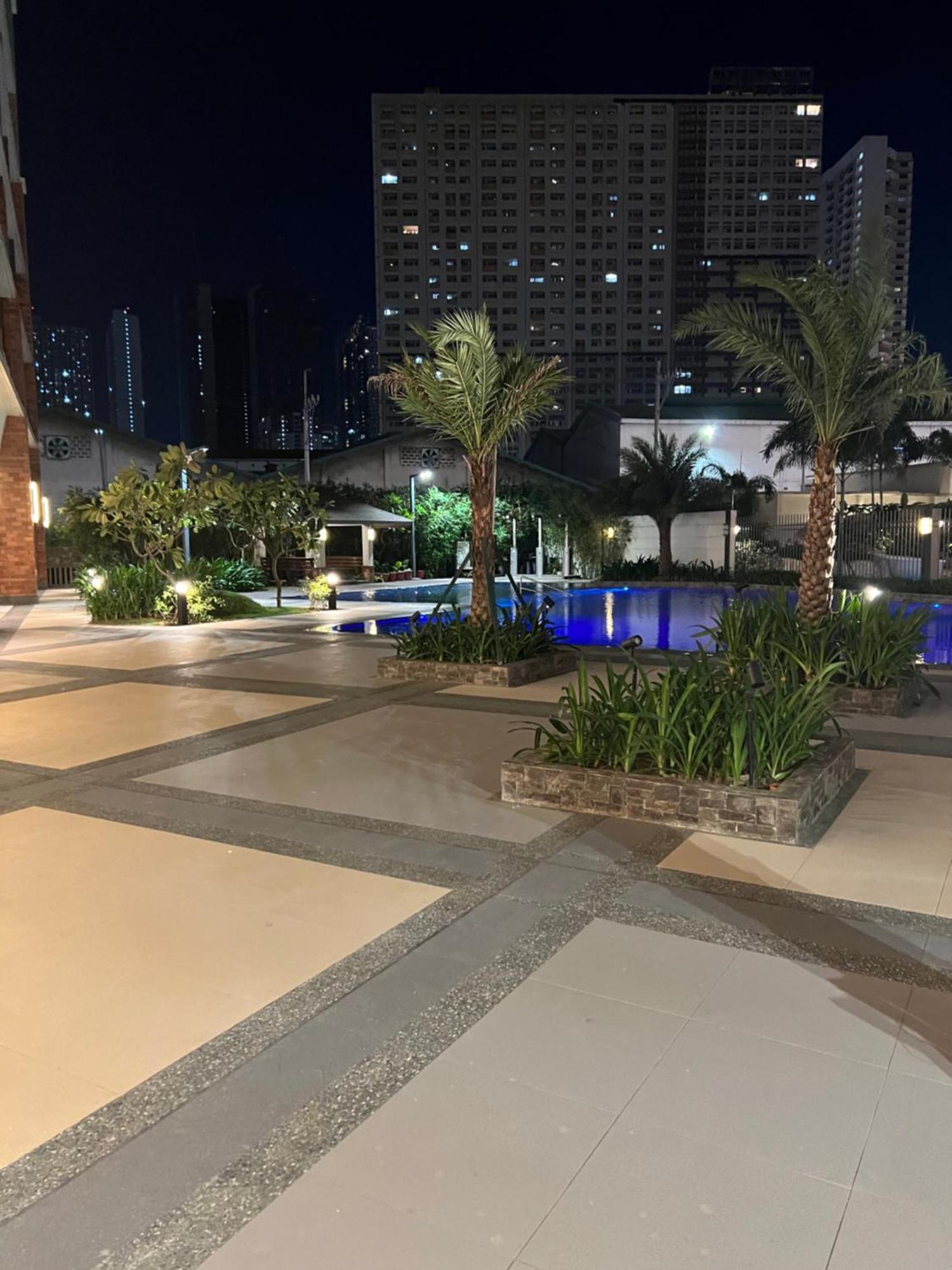 Apartment Near Bgc Makati Ortigas 1br Wi-fi Netflix Balcony *