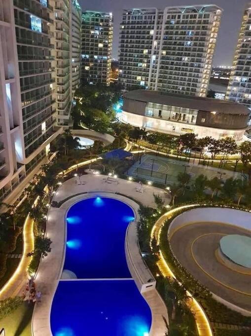 Azure Urban A12 Wavepool Near Mall Airport * Manila