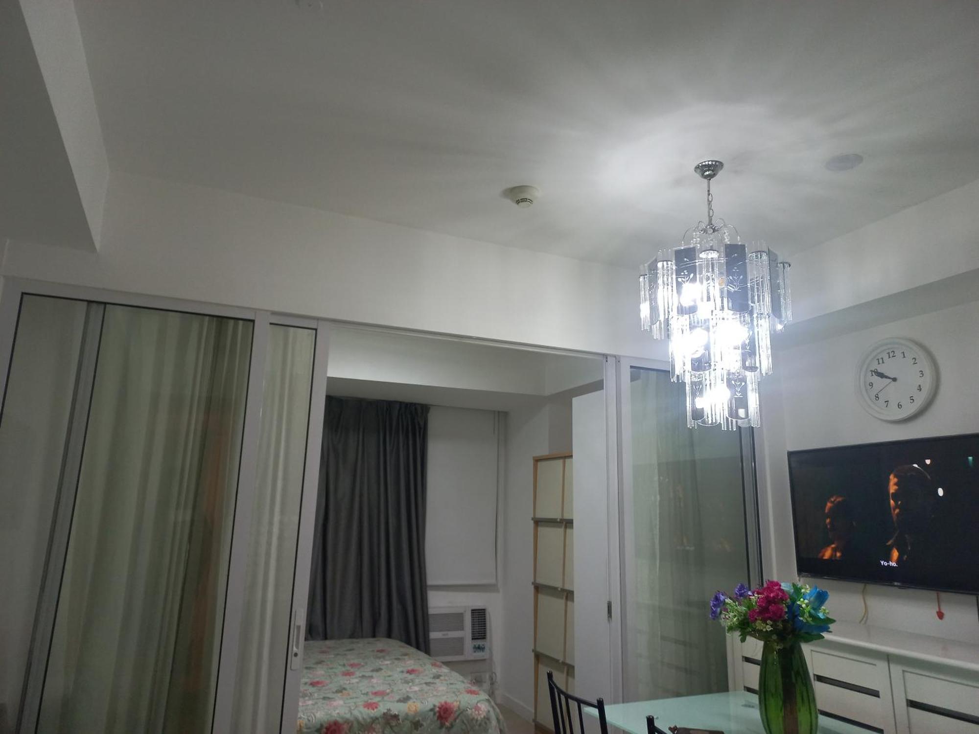 Azure Urban Staycation By Owner Only Hotel 2*