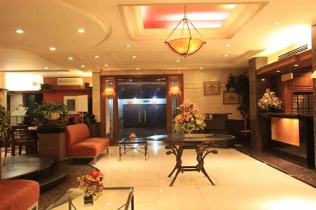 Mabini Mansion & Residential