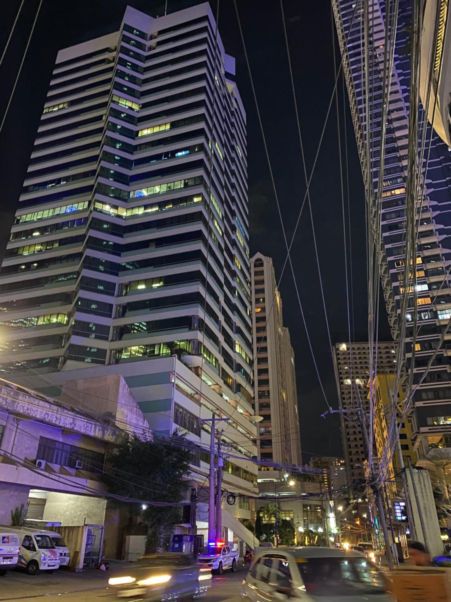 Frost At Air Residences Makati Apartamento