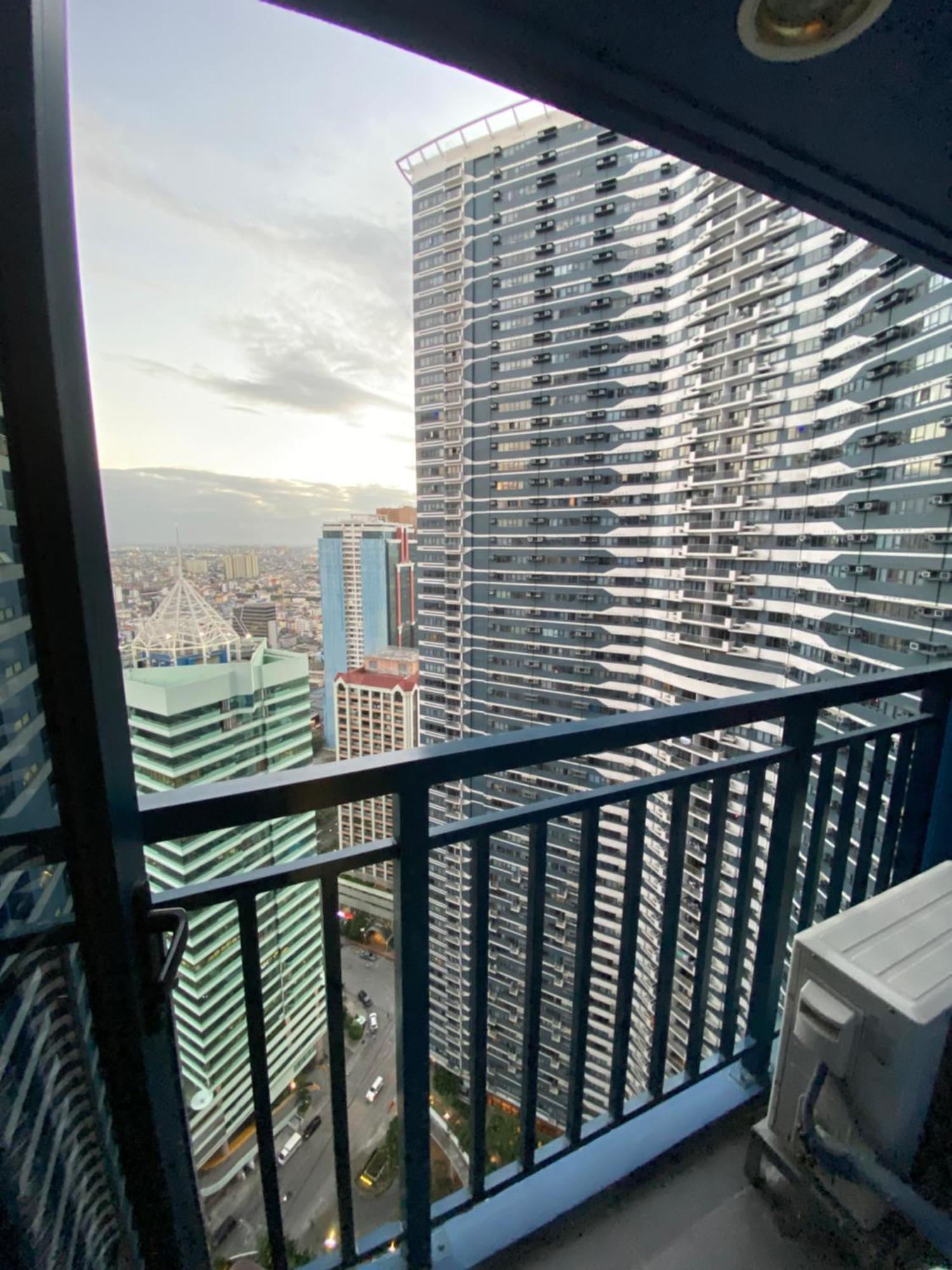 Frost At Air Residences Makati