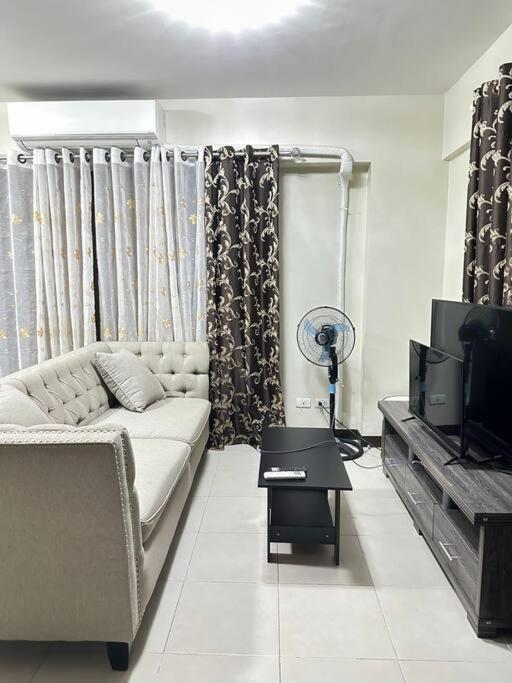 Apartment 3br Style Manila