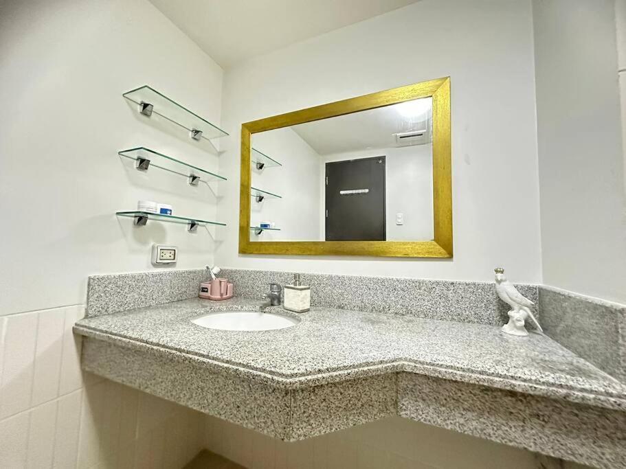 3br Style Apartment *