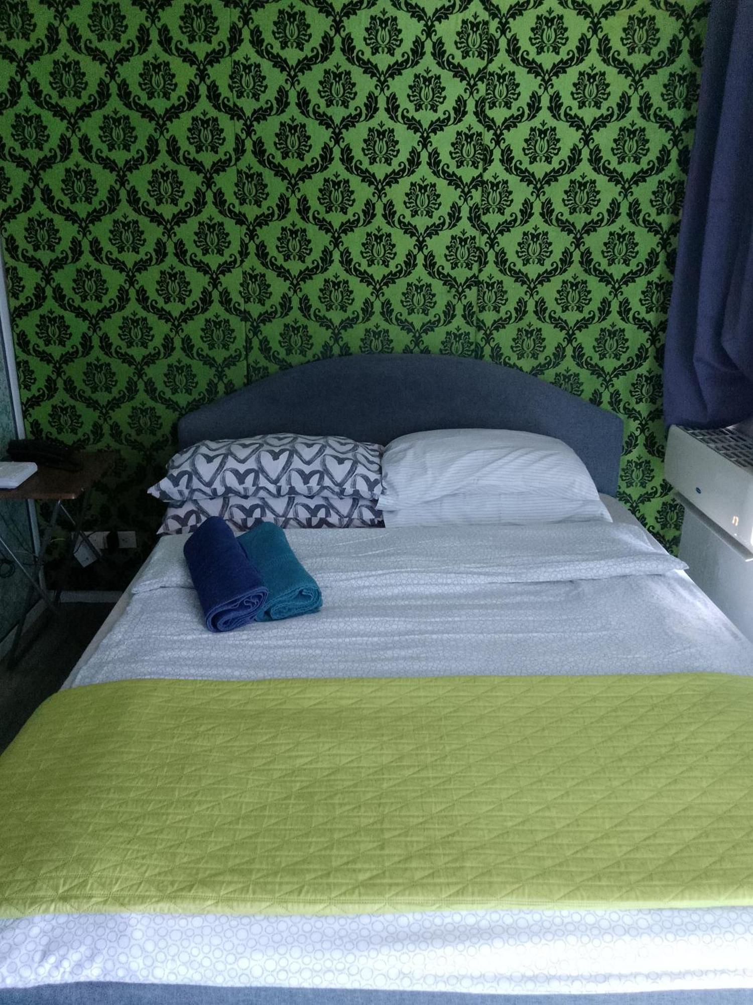 1bedroom With Balcony * Manila