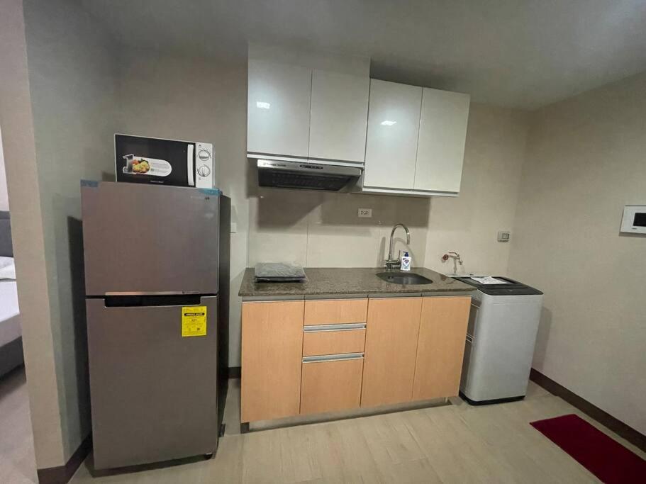 High Speed Internet - Cozy 1br Fully Furnished Apartment
