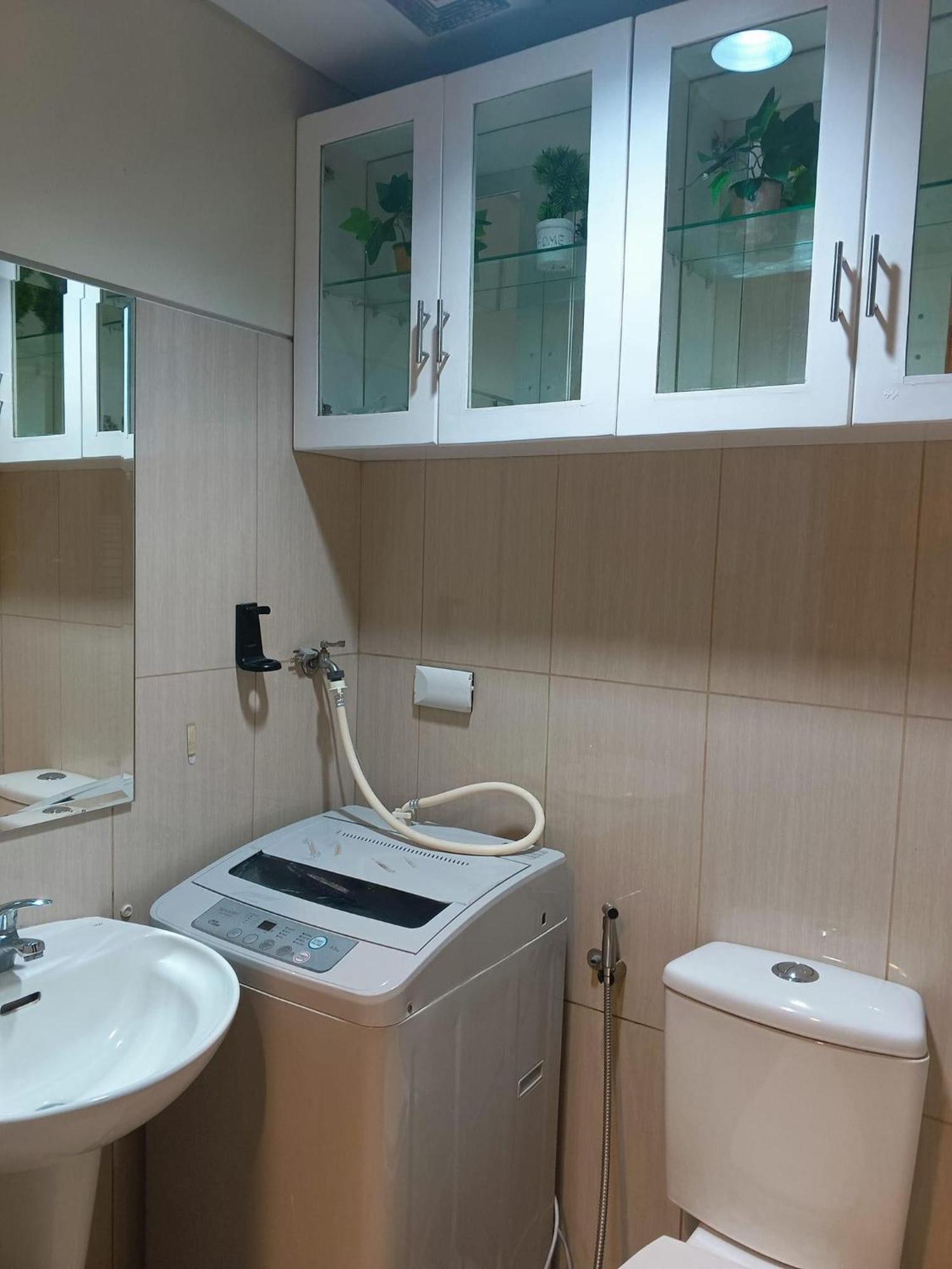 Shell/shore Residences Manila