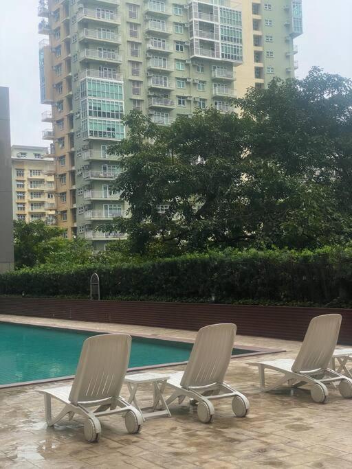 Bgc Stays+free Pool&gym Access,200 Mbps Apartamento