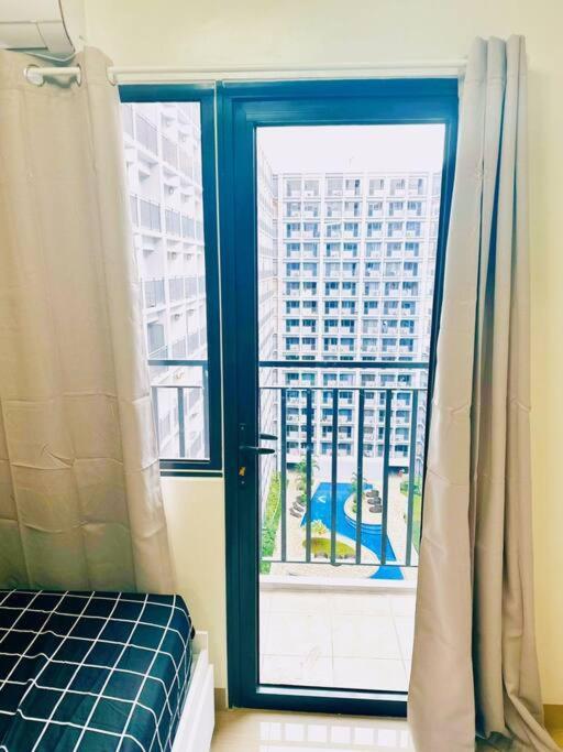 Shabby Chic & Contemporary * Manila