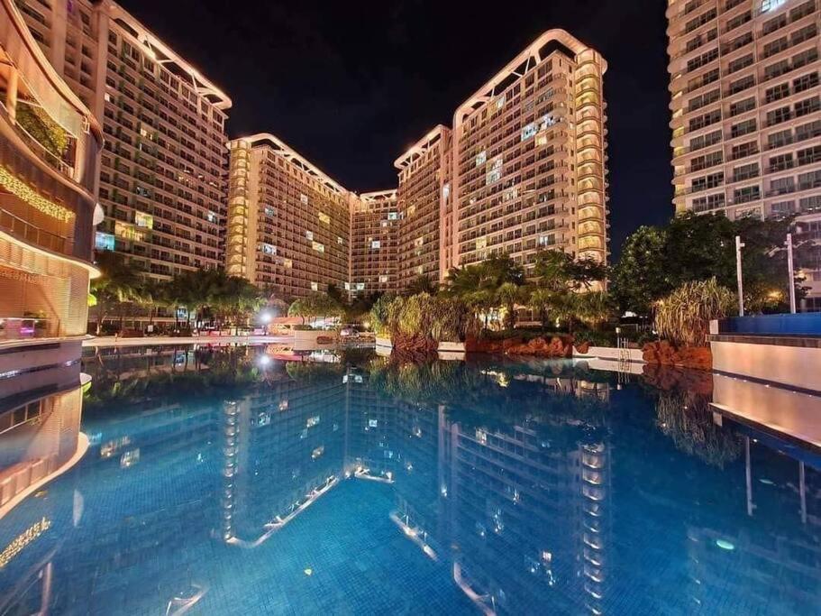 Apartment Azure Urban A12 Wavepool Near Mall Airport *