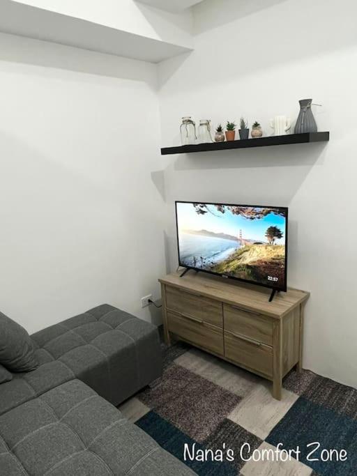 Nana's Comfort Zone Apartment