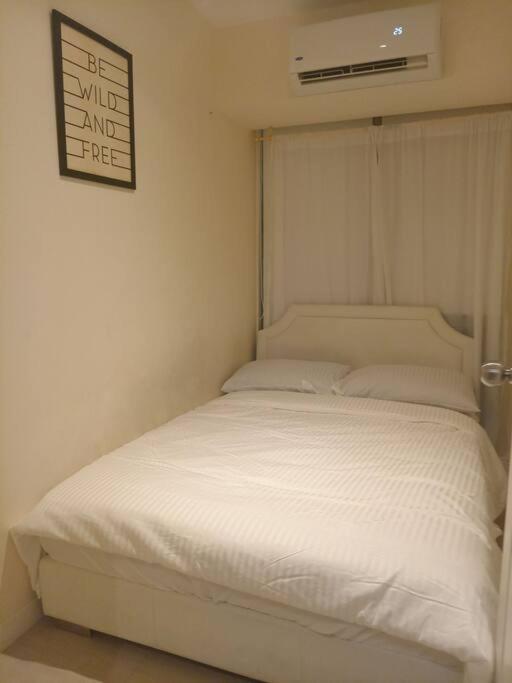 Affordable Staycation In Azure Manila