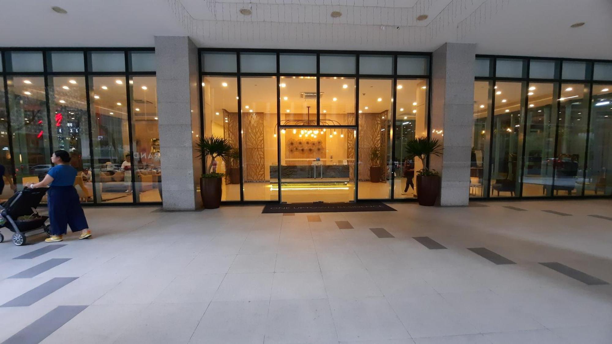Apartment Bonifacio Global One Uptown Residence-2 Bedroom Manila