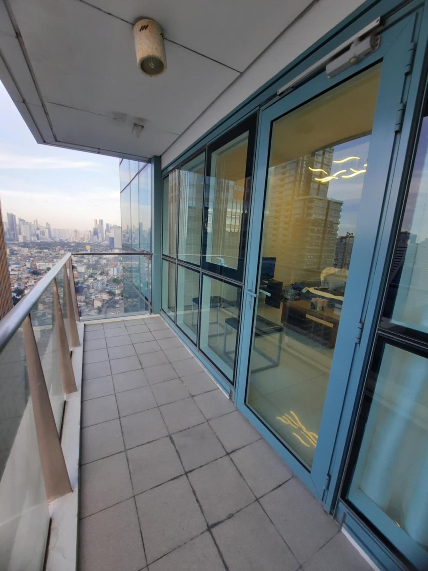Bonifacio Global One Uptown Residence-2 Bedroom Apartment