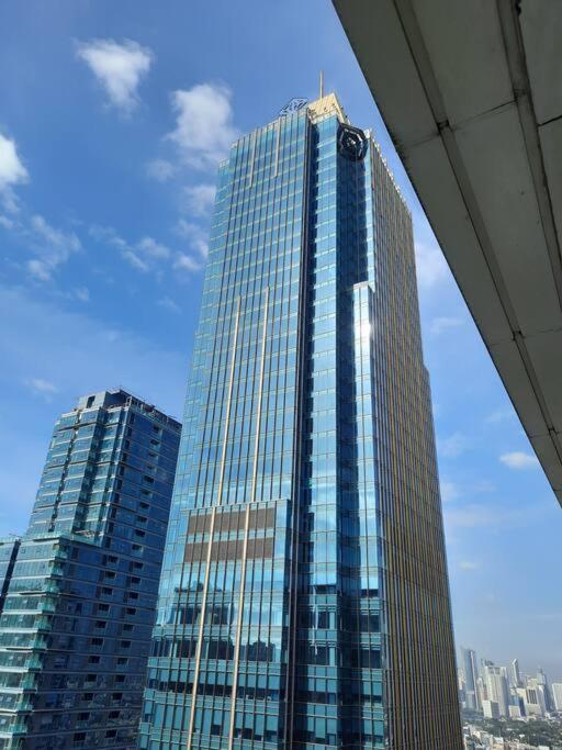 Bonifacio Global One Uptown Residence-2 Bedroom * Manila